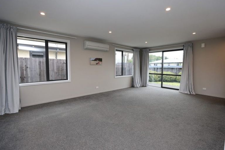 Photo of property in 9 Shearer Street, Tinwald, Ashburton, 7700