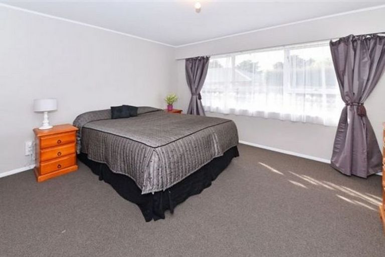 Photo of property in 1/1 Don Street, Papakura, 2110