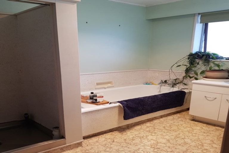 Photo of property in 2/306 Southland Road, Hastings, 4122