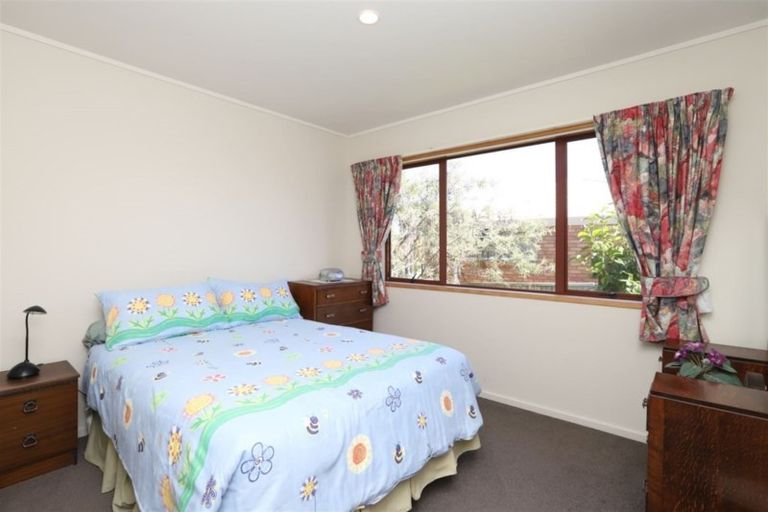 Photo of property in 12 Parkview Avenue, Western Heights, Hamilton, 3200