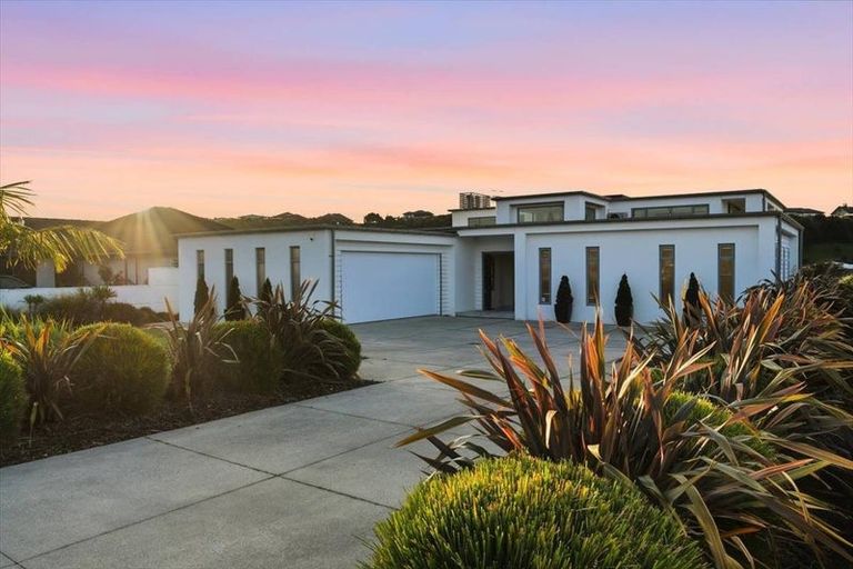 Photo of property in 51 Lynley Park Drive, Omokoroa, 3114