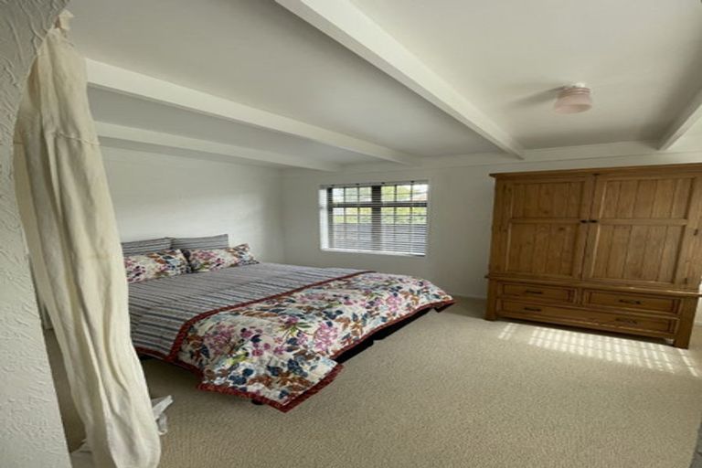 Photo of property in 37a Clare Street, Cambridge, 3434