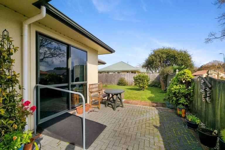 Photo of property in 20 Duggan Drive, Owhata, Rotorua, 3010