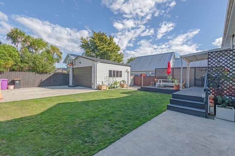 Photo of property in 2 Bryant Street, Takaro, Palmerston North, 4412