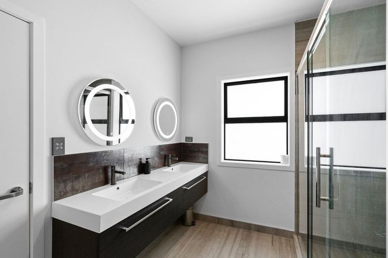 Photo of property in 947 Koputaroa Road, Koputaroa, Levin, 5575