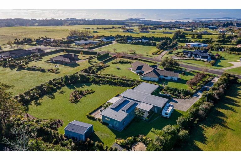 Photo of property in 5 Pathways Drive, Kerikeri, 0230