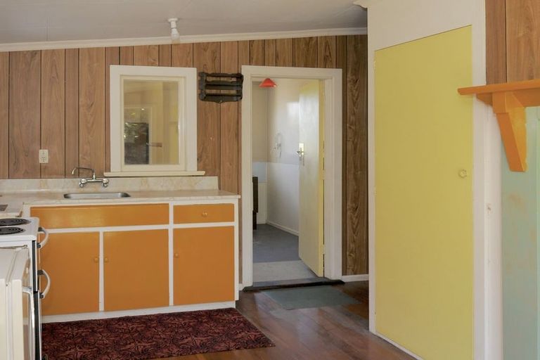 Photo of property in 132 Bradshaws Road, Waimate, 7980