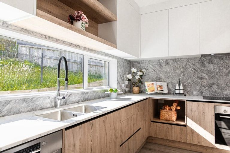 Photo of property in 36 Baumea Rise, Massey, Auckland, 0614