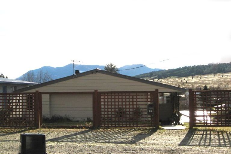 Photo of property in 70 Beech Street, Wanaka, 9305