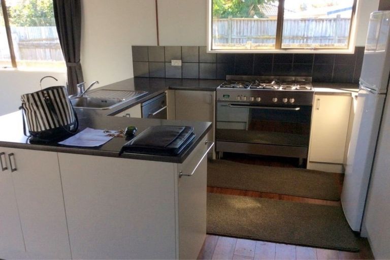 Photo of property in 9a Kimber Grove, Papamoa Beach, Papamoa, 3118