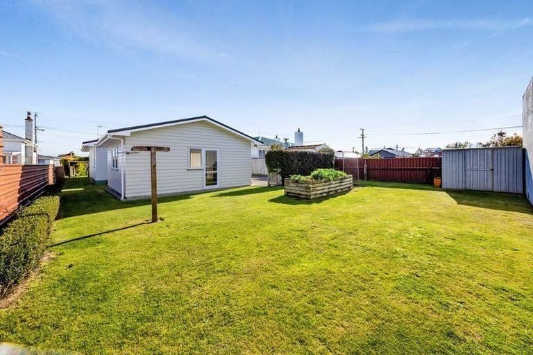 Photo of property in 96 Argyle Street, Hawera, 4610