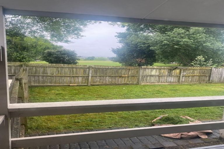 Photo of property in 17 Oakmont Place, Wattle Downs, Auckland, 2103