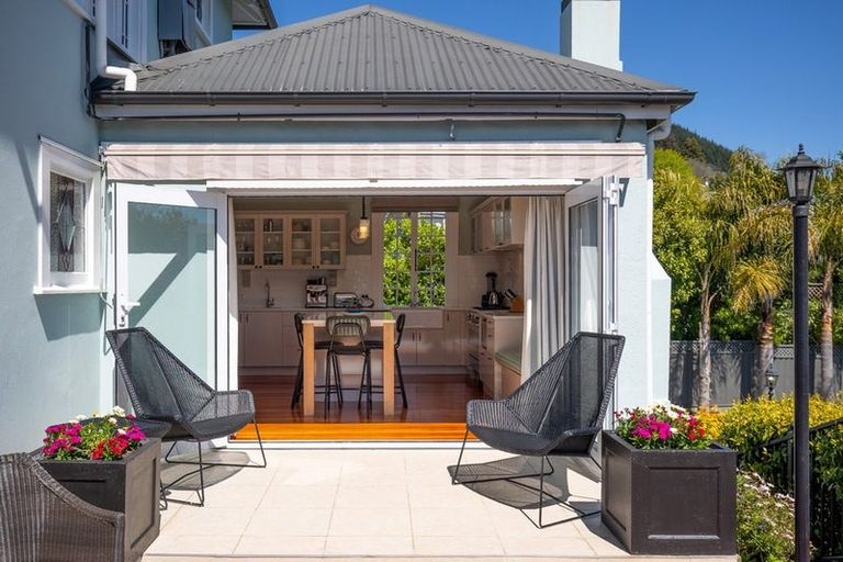 Photo of property in 214 Collingwood Street, Nelson South, Nelson, 7010