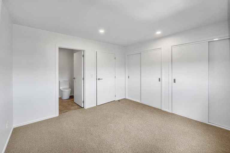 Photo of property in 3/28 Westgate Drive, Westgate, Auckland, 0614
