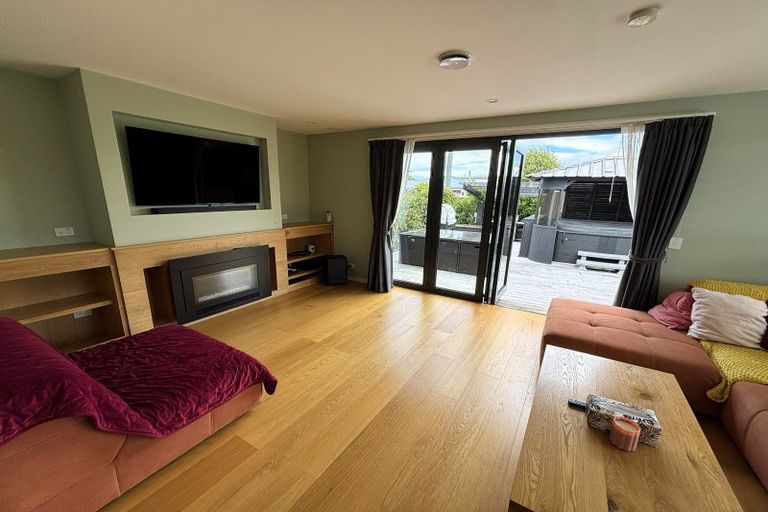 Photo of property in 44 Wyn Street, Hoon Hay, Christchurch, 8025