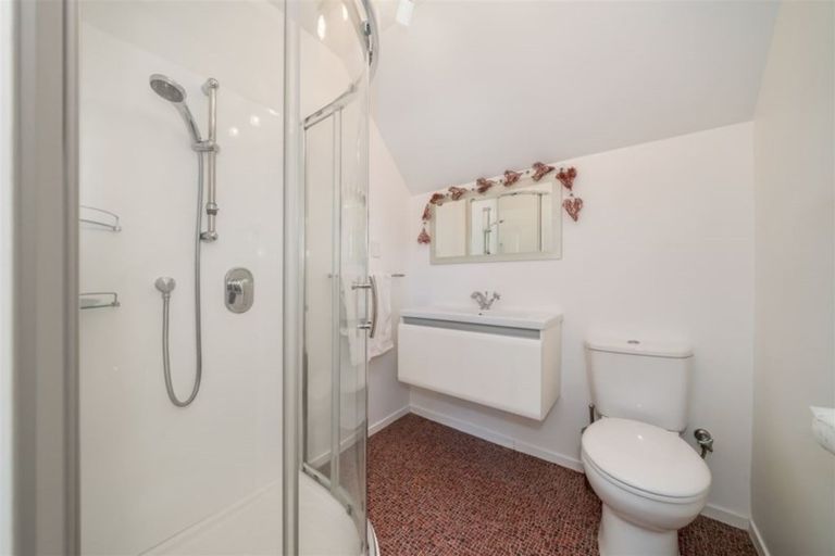 Photo of property in 4 Kellow Street, Wallaceville, Upper Hutt, 5018