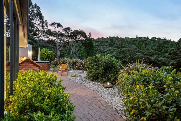 Photo of property in 63 Tram Road, Swanson, Auckland, 0614