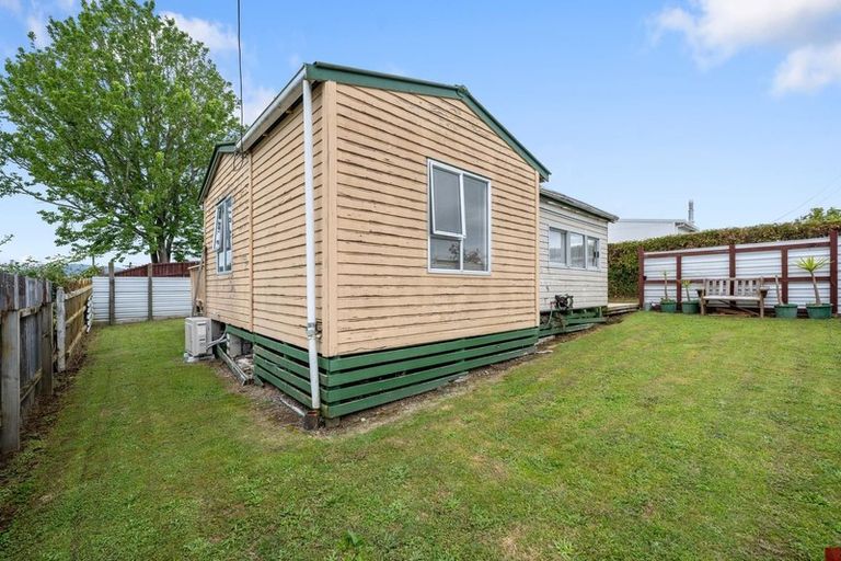 Photo of property in 8 Rangiora Street, Mangakino, 3421