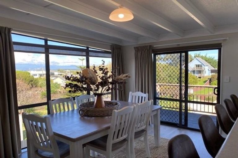 Photo of property in 8 Roore Street, Foxton Beach, Foxton, 4815