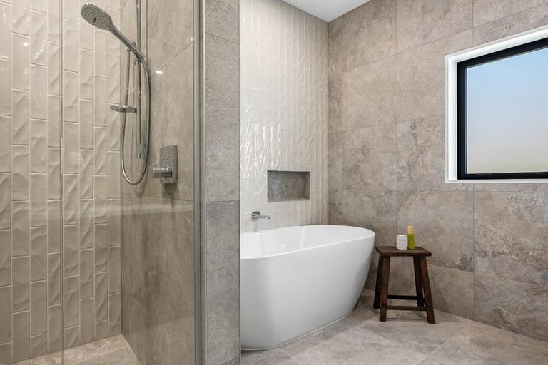 Photo of property in 6 Kapuka Lane, Kennedys Bush, Christchurch, 8025