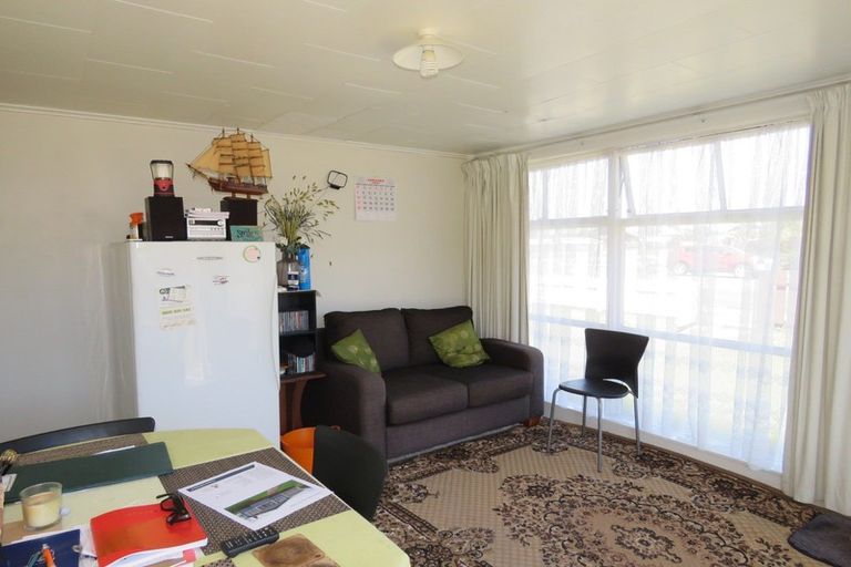 Photo of property in 3 Queen Street, Westport, 7825