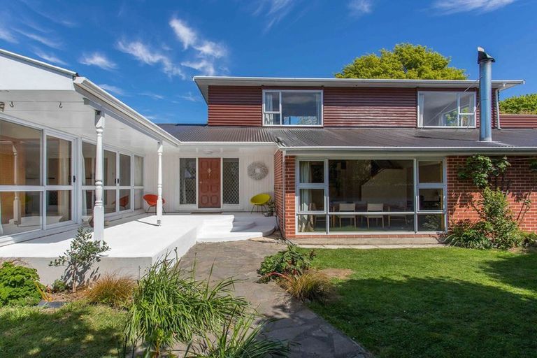 Photo of property in 1 Merton Place, Bryndwr, Christchurch, 8053