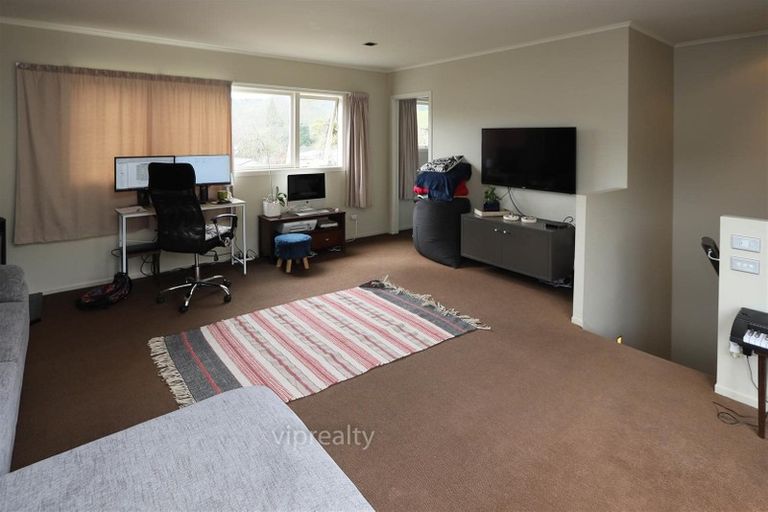 Photo of property in 15 Okareka Loop Road, Lake Okareka, Rotorua, 3076