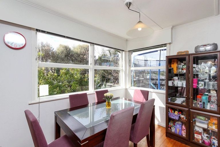 Photo of property in 30 Belair Avenue, Blagdon, New Plymouth, 4310