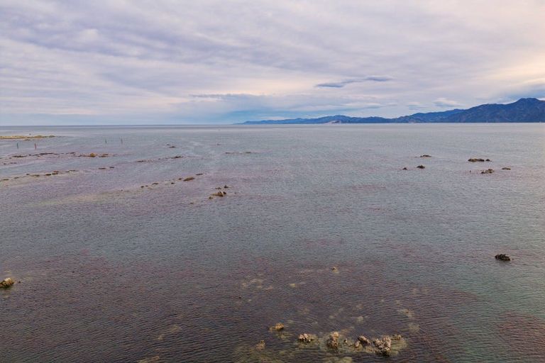 Photo of property in 1 Kotuku Road, South Bay, Kaikoura, 7300