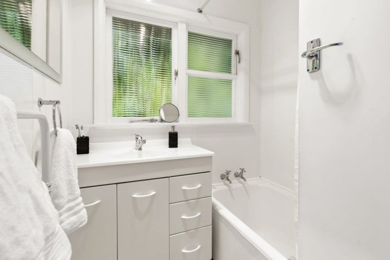 Photo of property in 343 Ohiro Road, Brooklyn, Wellington, 6021