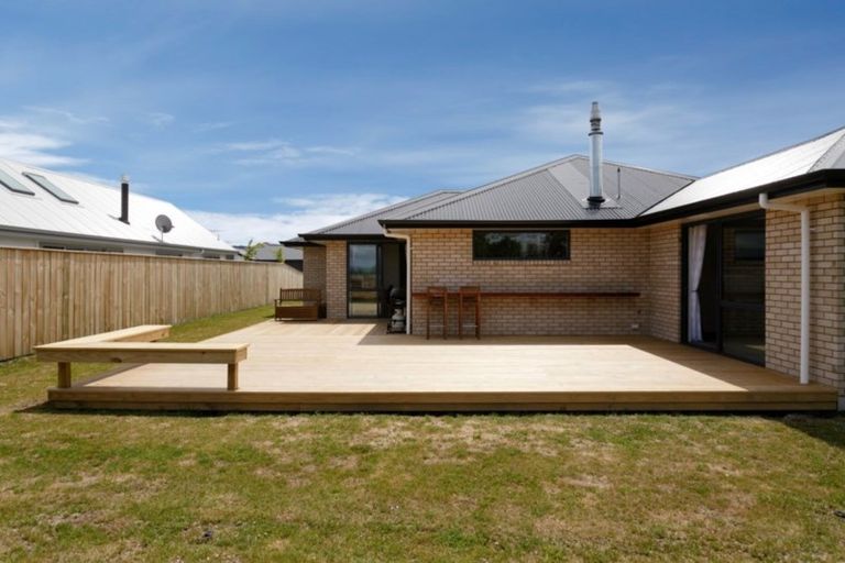 Photo of property in 78 Huka Heights Drive, Rangatira Park, Taupo, 3330