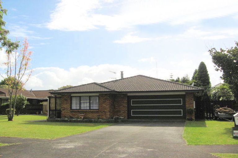 Photo of property in 9 Ross Martin Court, Conifer Grove, Takanini, 2112