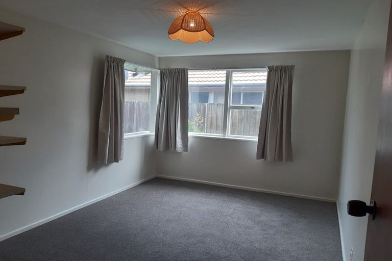 Photo of property in 34 Denise Crescent, Hornby, Christchurch, 8042
