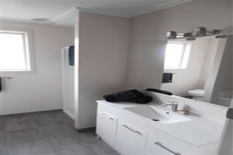 Photo of property in 400 Papanui Road, Strowan, Christchurch, 8052