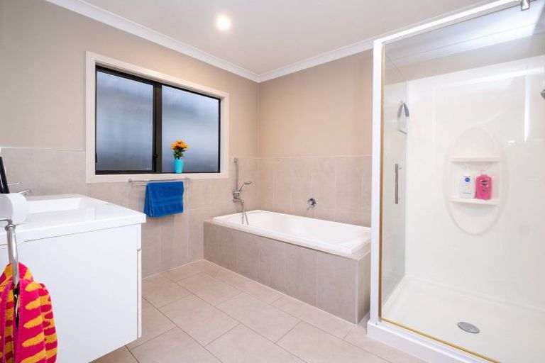 Photo of property in 36 Allens Lane, Clive, 4102