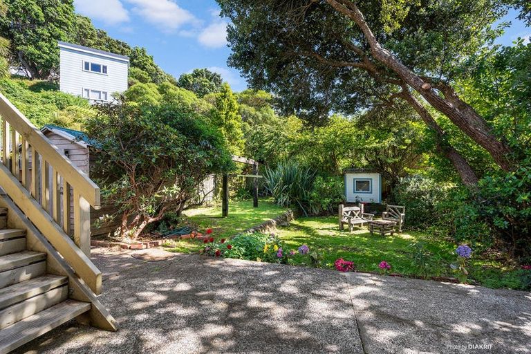 Photo of property in 12 Danube Street, Island Bay, Wellington, 6023