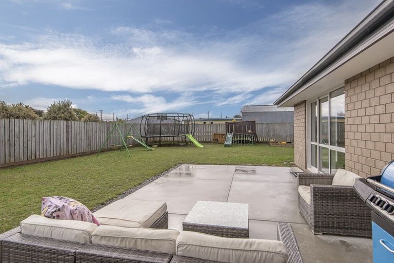 Photo of property in 15 Cressy Place, Darfield, 7510