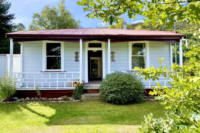 Photo of property in 1142 Garston-athol Highway, Athol, 9793