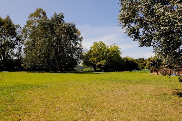 Photo of property in 104 Mill Road, Waimate, 7978