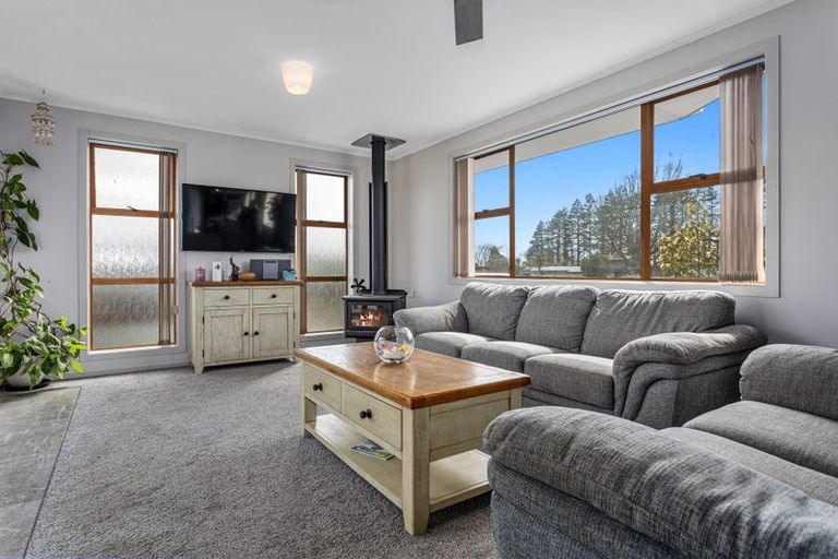 Photo of property in 11 Matipo Place, Edgecumbe, 3120