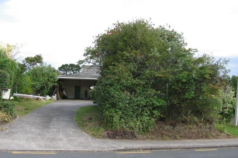 Photo of property in 7 Waiake Street, Torbay, Auckland, 0630
