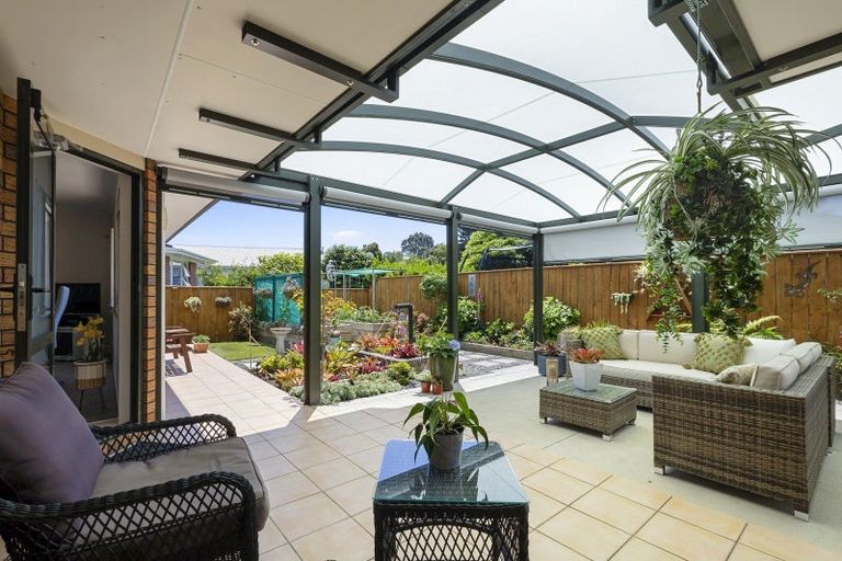 Photo of property in 4 David Street, Westown, New Plymouth, 4310