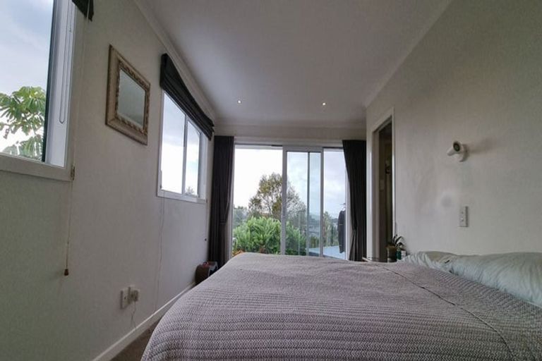 Photo of property in 24 Bevyn Street, Castor Bay, Auckland, 0620