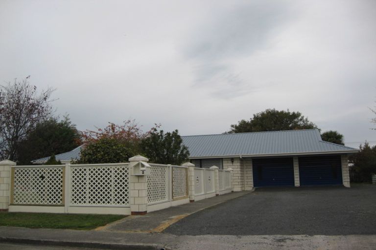 Photo of property in 6 Crossleigh Crescent, Balclutha, 9230