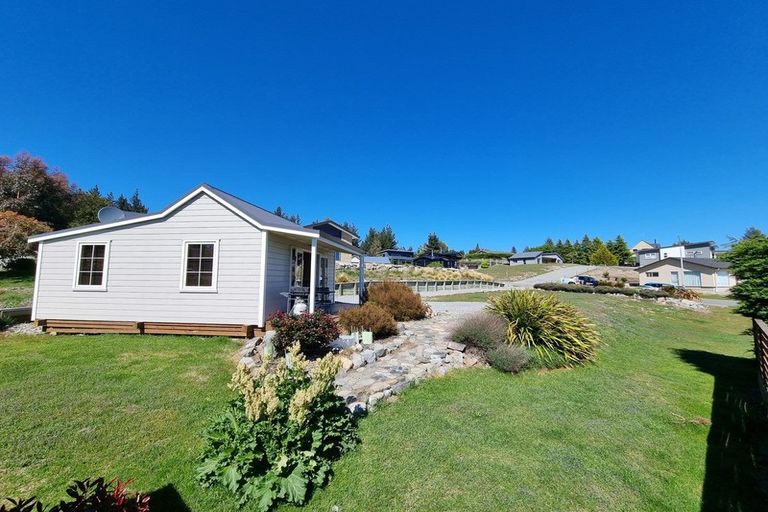 Photo of property in 1 O'neill Place, Lake Tekapo, 7999