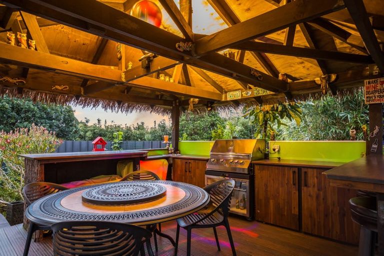 Photo of property in 27 Chums Road, Paraparaumu Beach, Paraparaumu, 5032