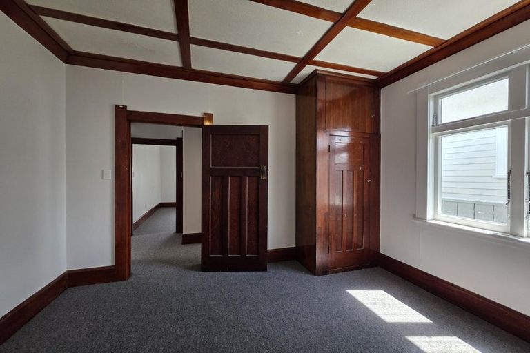 Photo of property in 123 Vigor Brown Street, Napier South, Napier, 4110