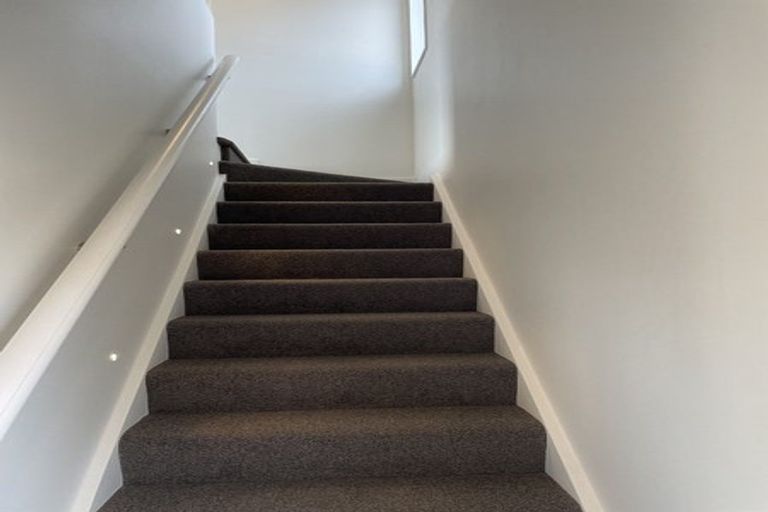 Photo of property in 2/112 Burke Street, Sydenham, Christchurch, 8023