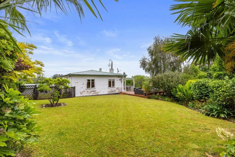 Photo of property in 24 Sutton Crescent, Hillcrest, Hamilton, 3216