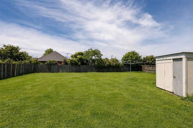 Photo of property in 55 Momorangi Crescent, Redwood, Christchurch, 8051